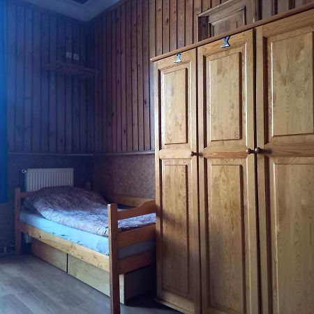 Pokoj 4 Osobowy W Centrum Gdanska Z Aneksem Kuchennym Rooms To Let Esterno foto